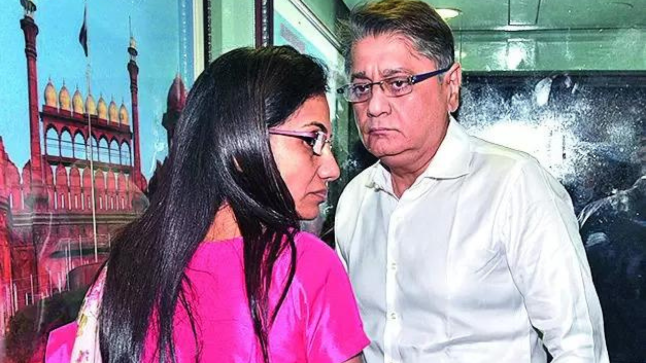 &lsquo;Chanda Kochhar could end up with Indrani, Dhoot told Deepak&rsquo;