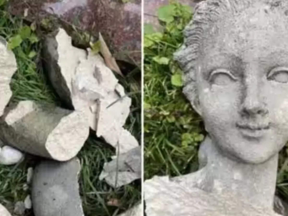 Italy: 150-year-old statue worth $218,000 destroyed by tourists to take pictures for social media!