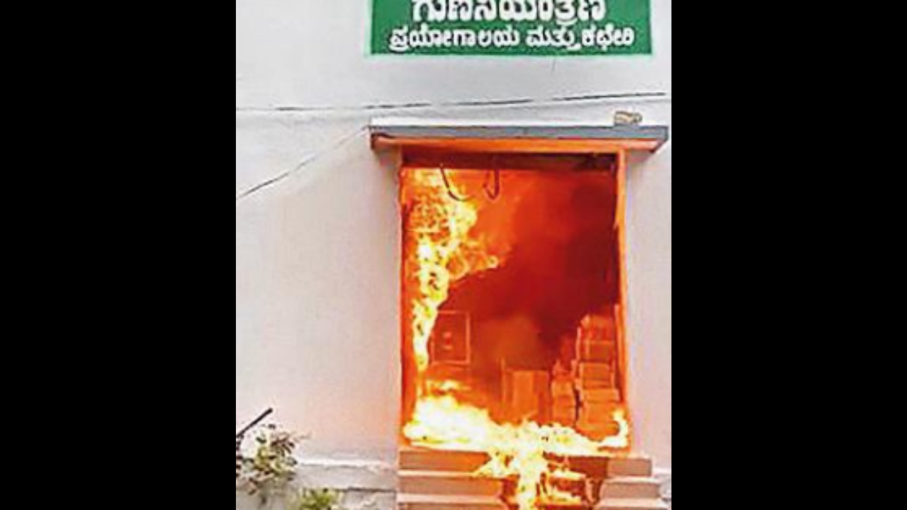 9 suffer burn injuries after fire in BBMP lab | Bengaluru News – Times of India