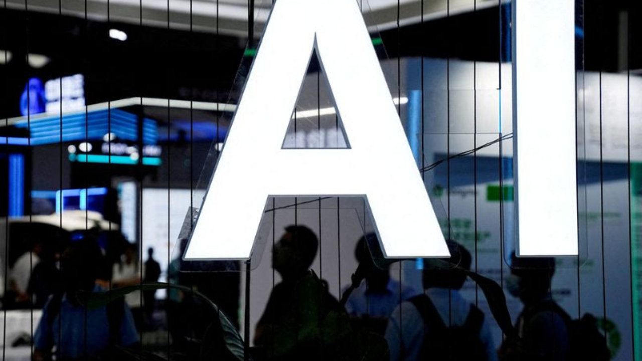 From mad men to machines? Big advertisers shift to Artificial Intelligence