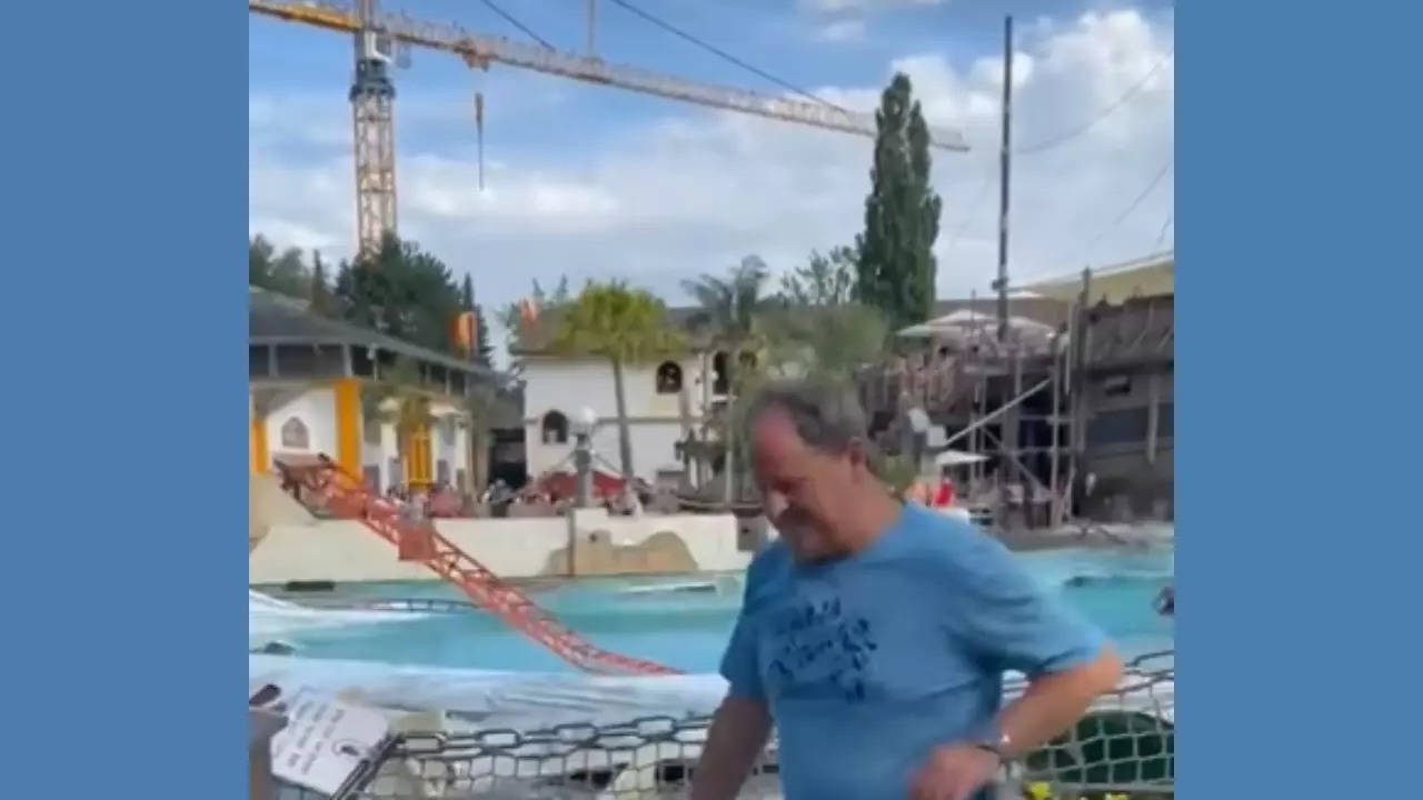 tiktok: Horrifying! Structure collapses inside Germany's largest theme ...