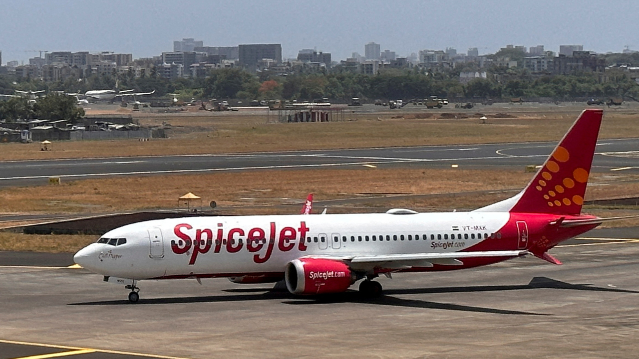 ‘We are struggling to stay afloat’: SpiceJet to Delhi high court