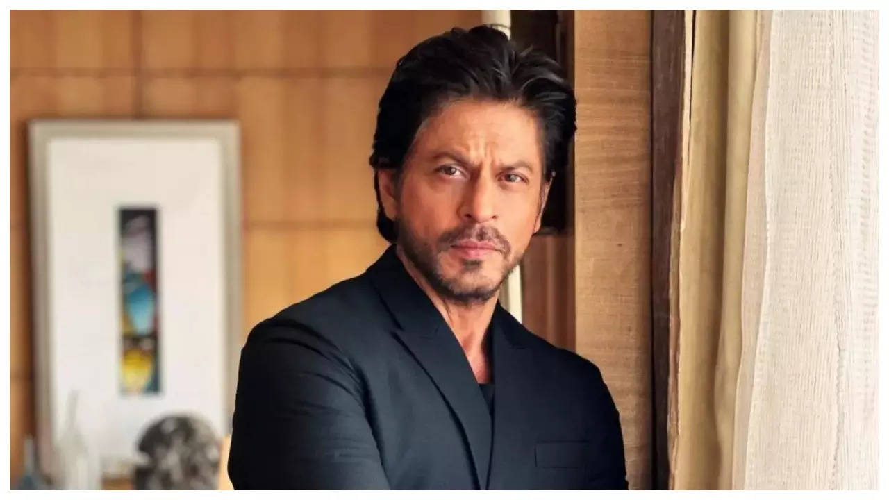 5 Times Shah Rukh Khan Made Us Root For The Anti-Hero - HELLO! India