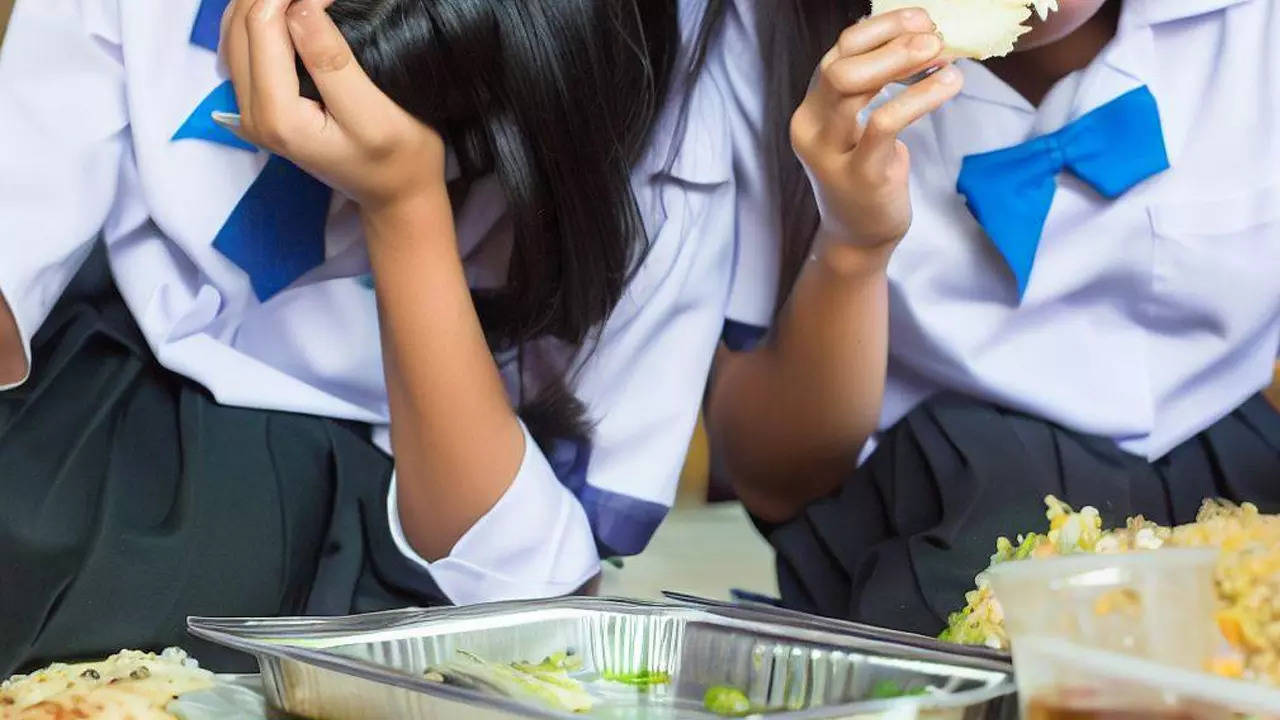 Maharashtra Food Poisoning News: 100 students fall sick due to food poisoning in Maharashtra’s Sangli, 20 critical | Kolhapur News – Times of India