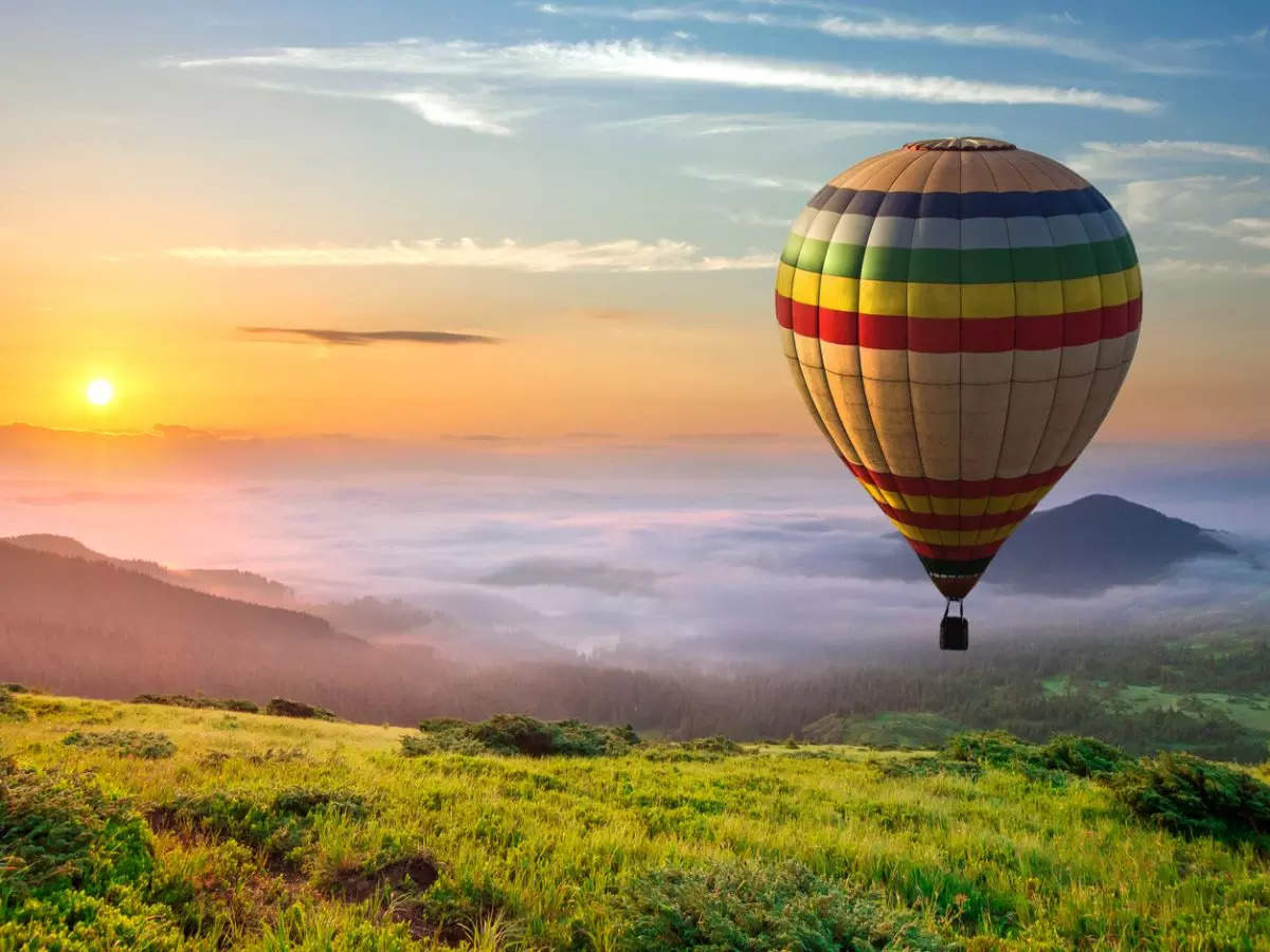 Yes, you can go on a hot air balloon ride in India