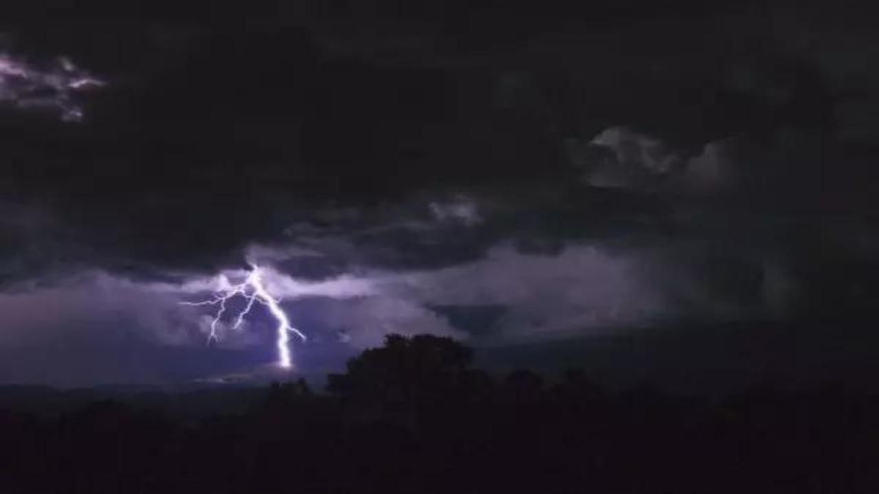 12 dead as 61,000 lightning strikes in 2 hours in Odisha