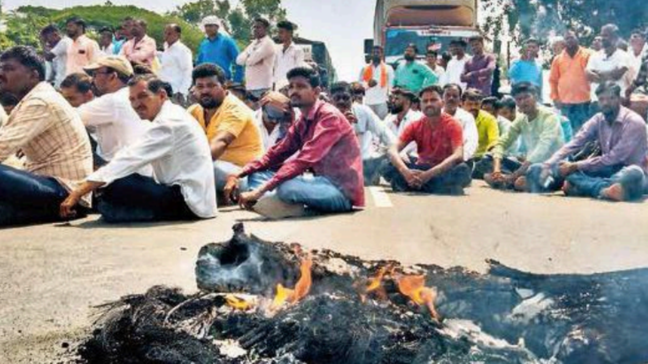 Jalna SP on compulsory leave; protests continue | Aurangabad News – Times of India