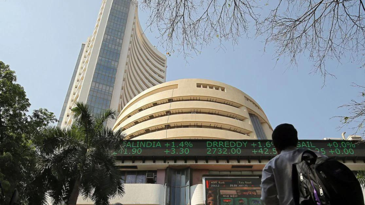 Stock markets extend gains for fifth day; Sensex revisits 66,000