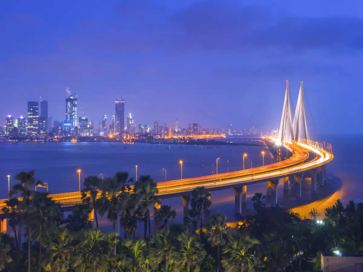 How seven islands became the present-day city of Mumbai?