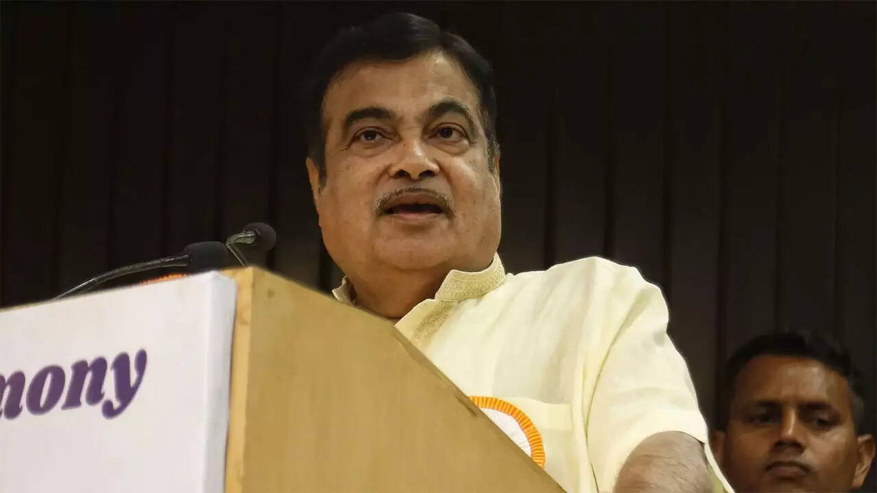 Nitin Gadkari to launch policy to use segregated municipal waste on October 2