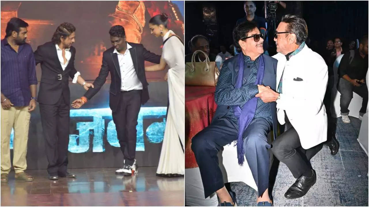 SRK's awkward pic will make you laugh!