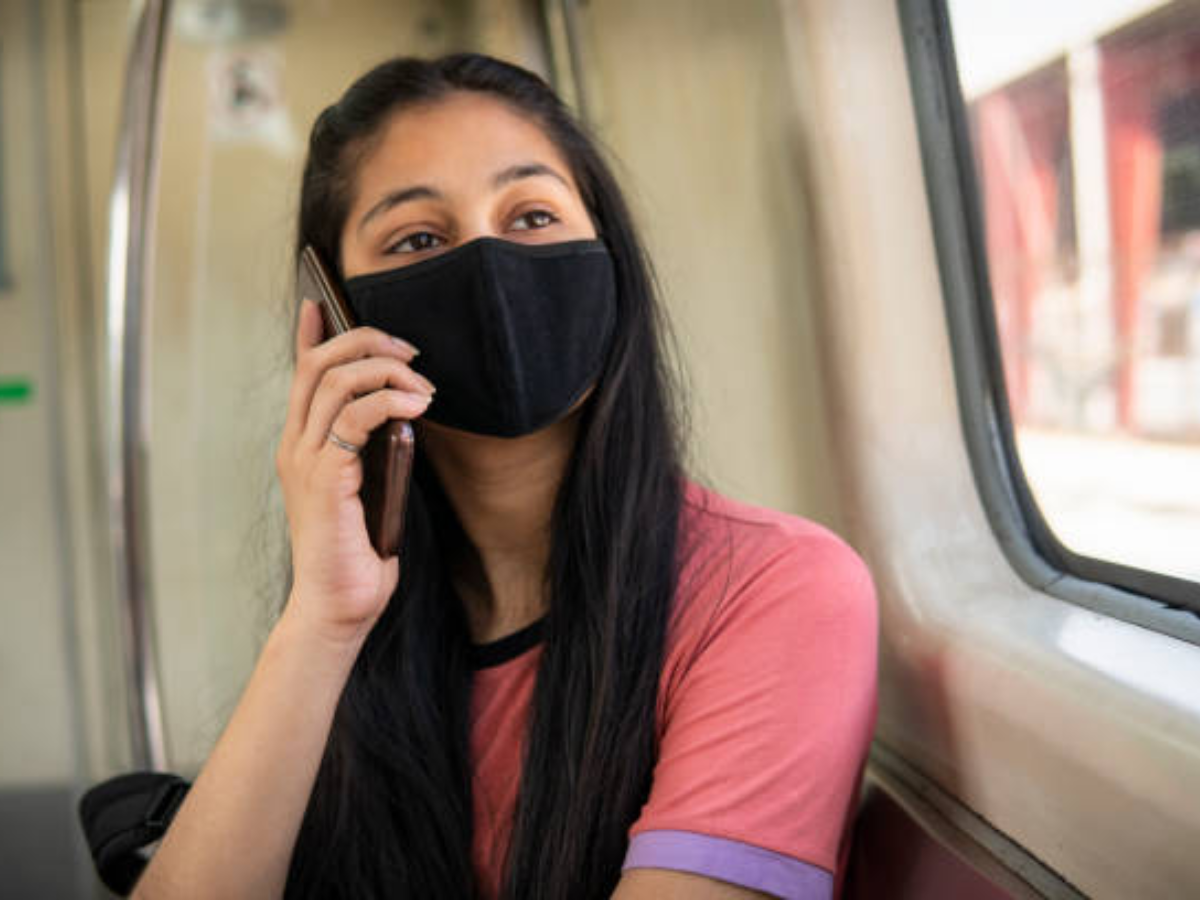 How to avoid infection in public transport