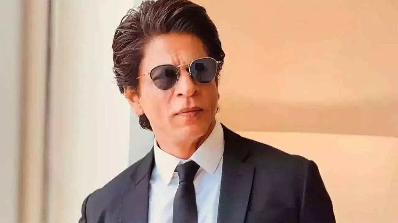 Old video featuring Shah Rukh Khan goes viral where he says, My family  fought for India