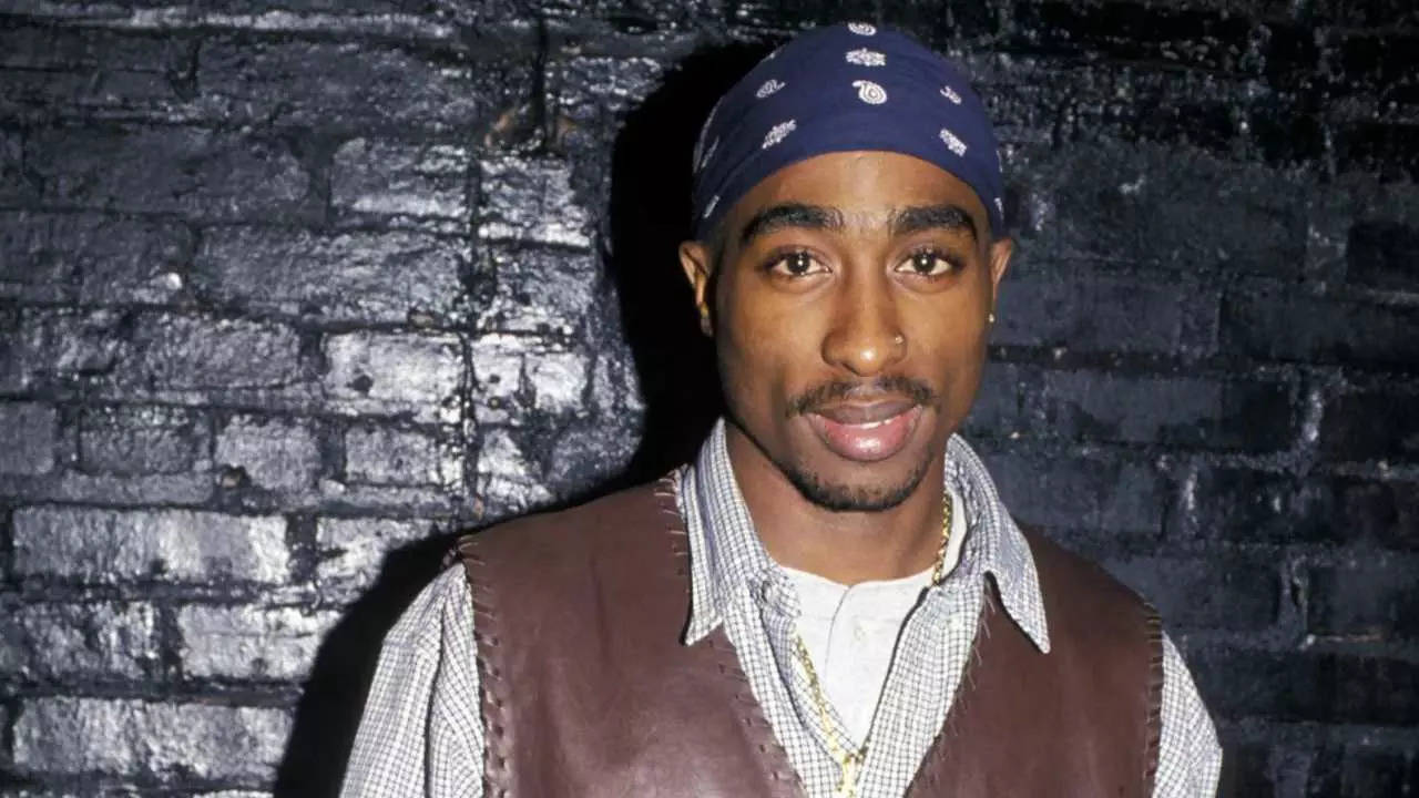 Man charged with murder in Tupac Shakur's case