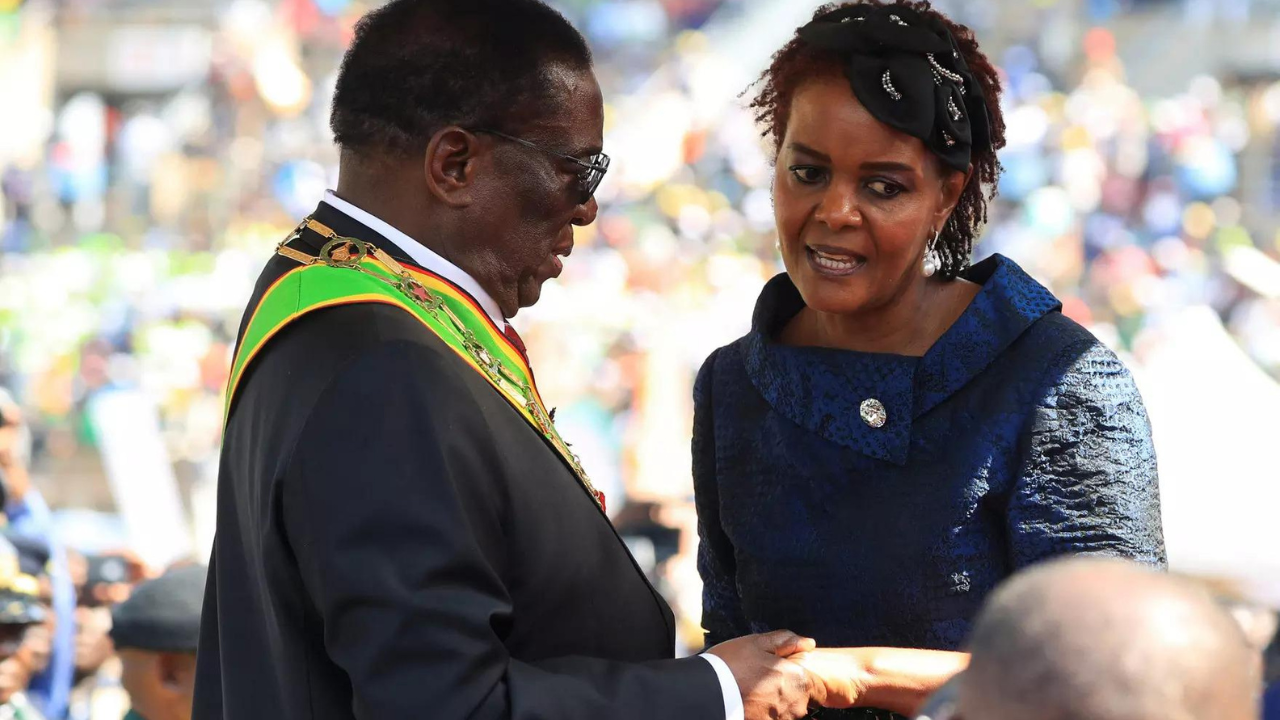 विपक्ष: जिम्बाब्वे के विपक्ष ने विवादित चुनाव के बाद से राष्ट्रपति के प्रथम राष्ट्र भाषण का बहिष्कार किया है