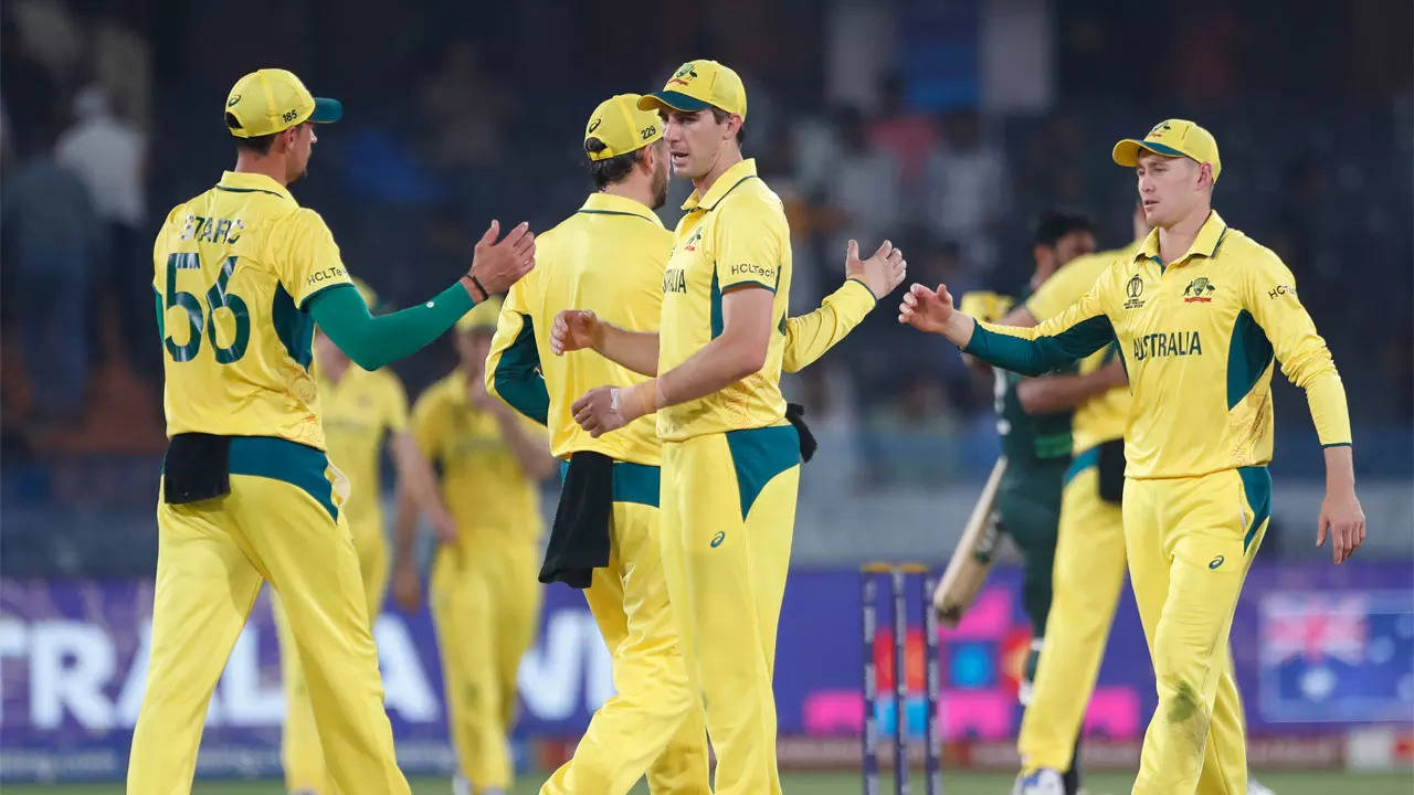 वनडे विश्व कप: बाबर आजम की पारी बेकार, ऑस्ट्रेलिया ने पाकिस्तान पर 14 रनों से जीत दर्ज की |  क्रिकेट खबर