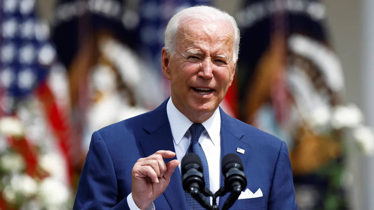 Biden urges new speaker elected quickly to face 'challenges': W.House