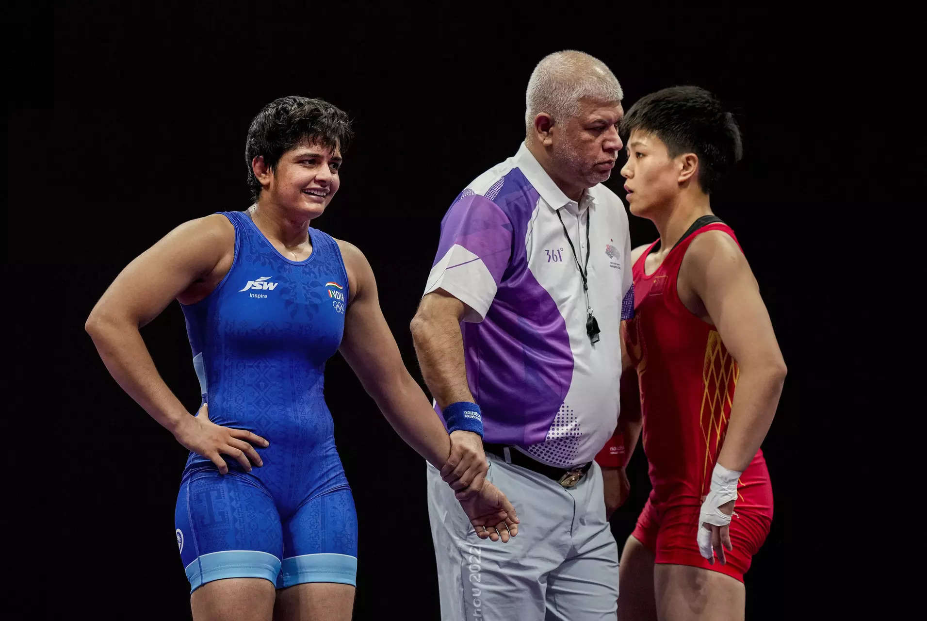 Asian Games: Sonam Malik wins bronze in women's 62kg wrestling