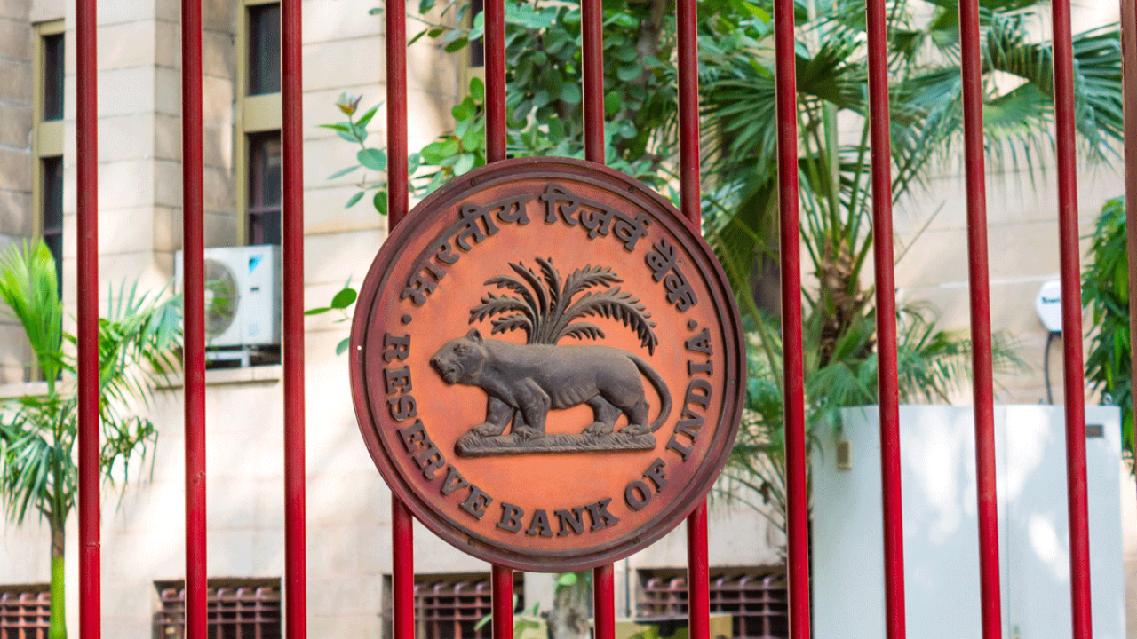 MPC ready to take steps to align inflation to RBI's 4% target: Das