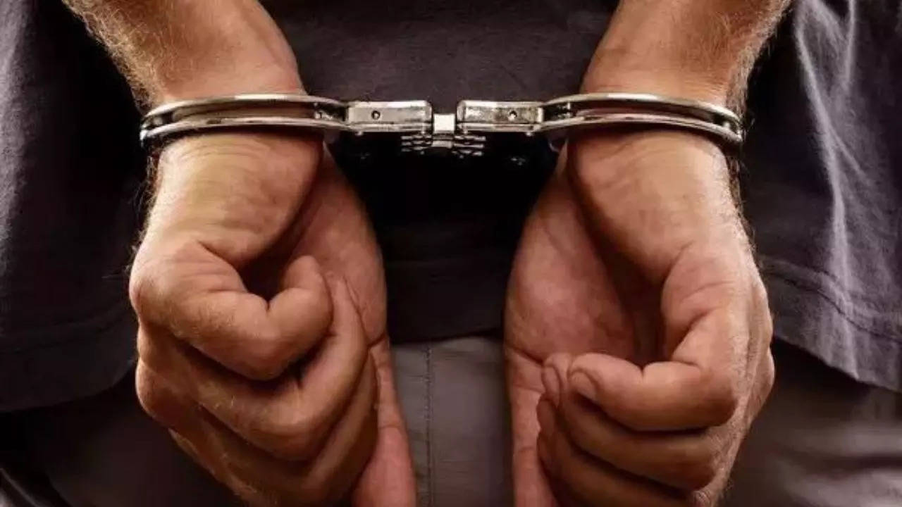 24-year-old counsellor charged with having sex with teenager client, arrested