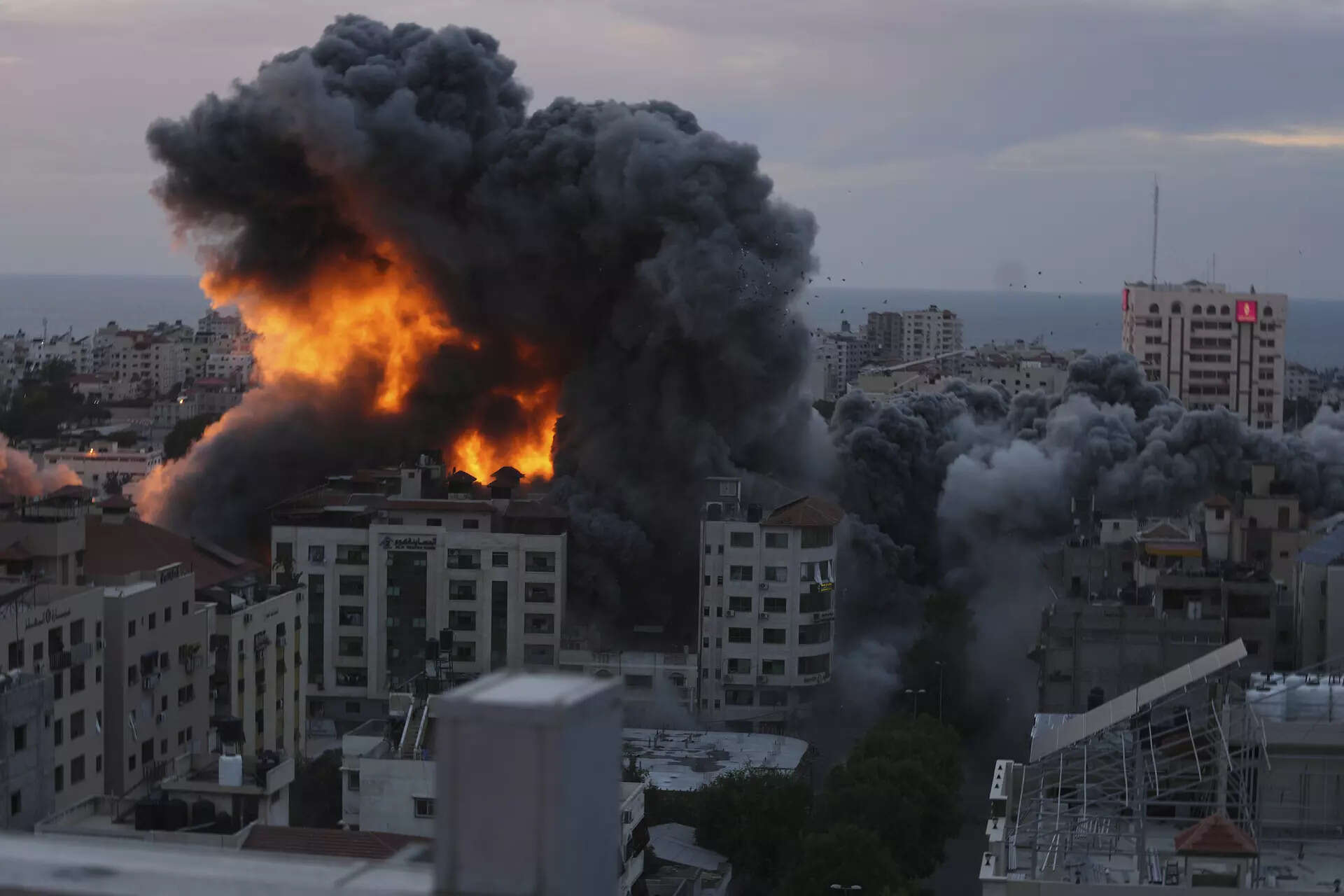 Israel-Hamas conflict may help Russia in war against Ukraine
