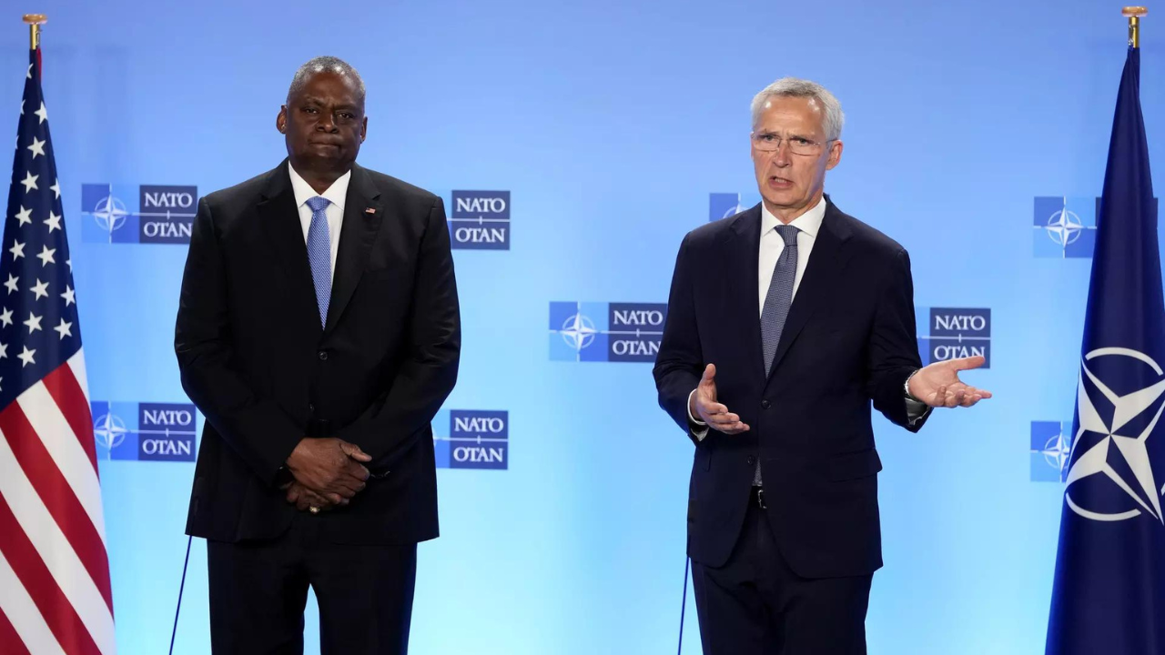 Nato will hold a major nuclear exercise next week as Russia plans to pull out of a test ban treaty