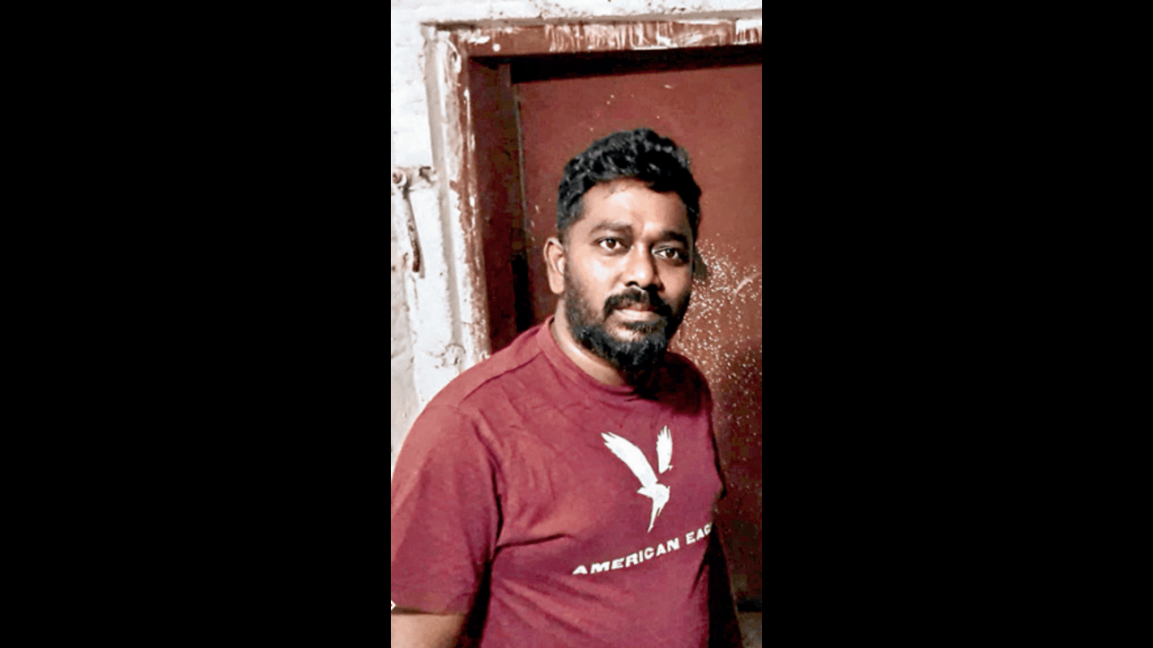 As guns boom, workers from Telangana stand by Israeli soldiers