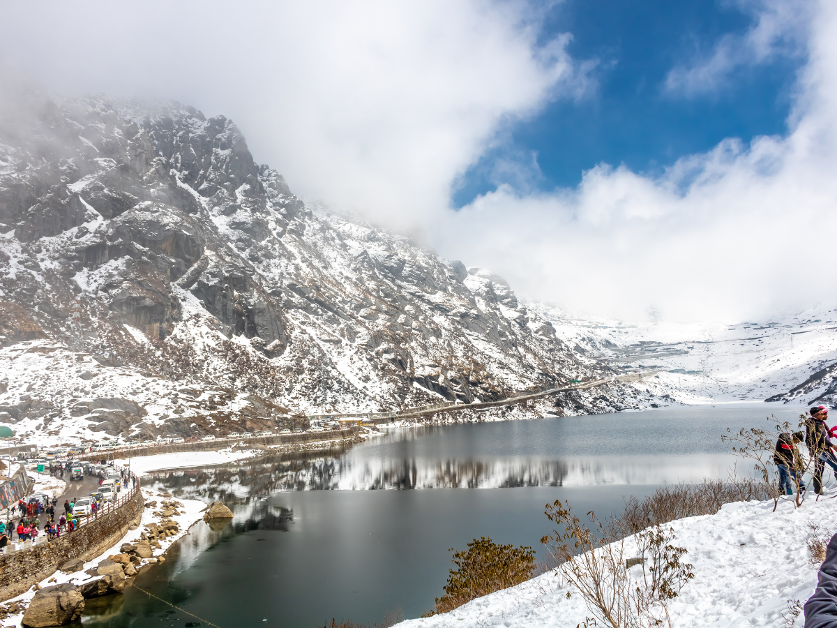 Sikkim Govt. starts issuing permits for Nathula and Lake Tsomgo visits