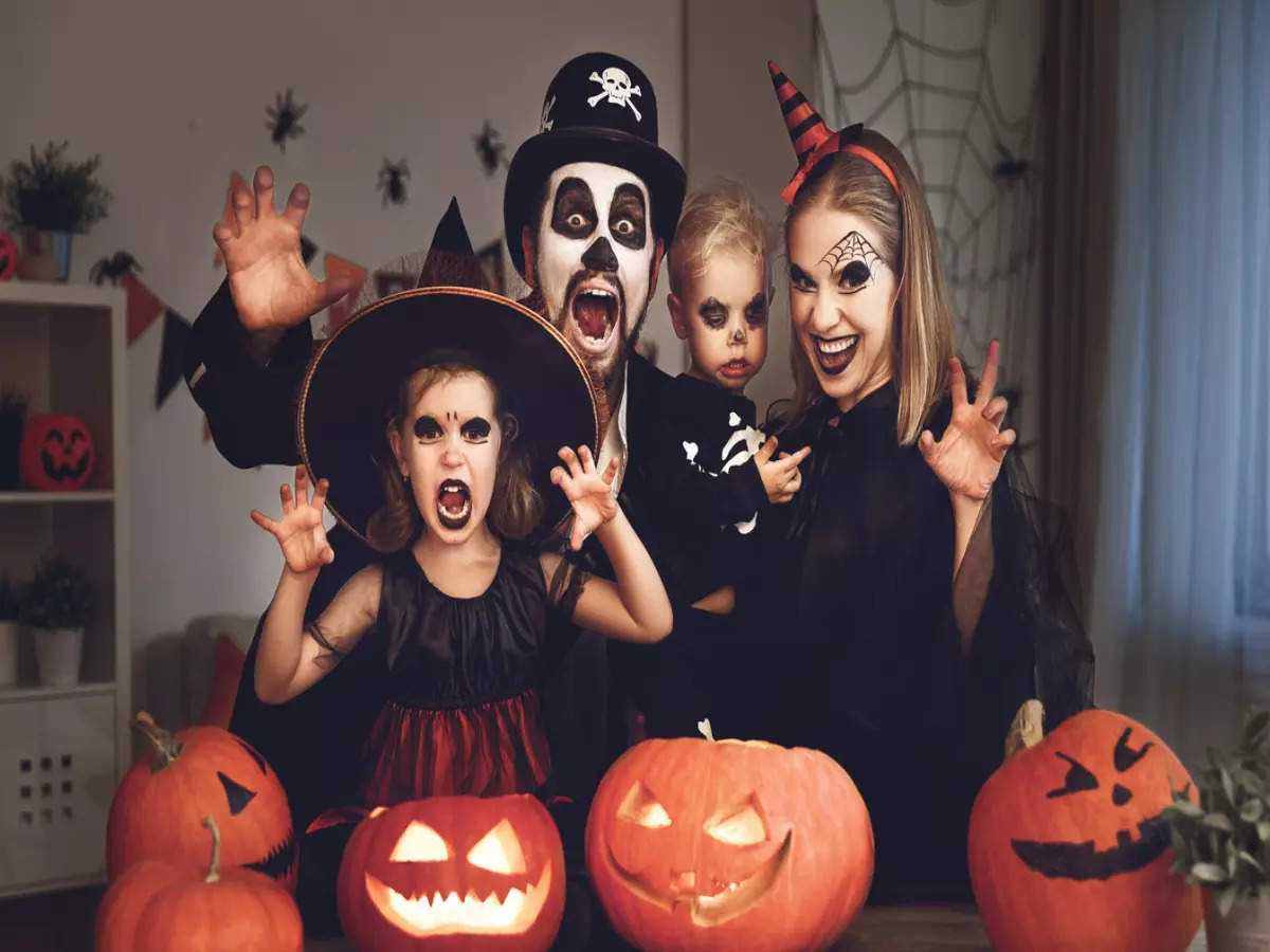 Do you know about these fun Halloween traditions in the US?