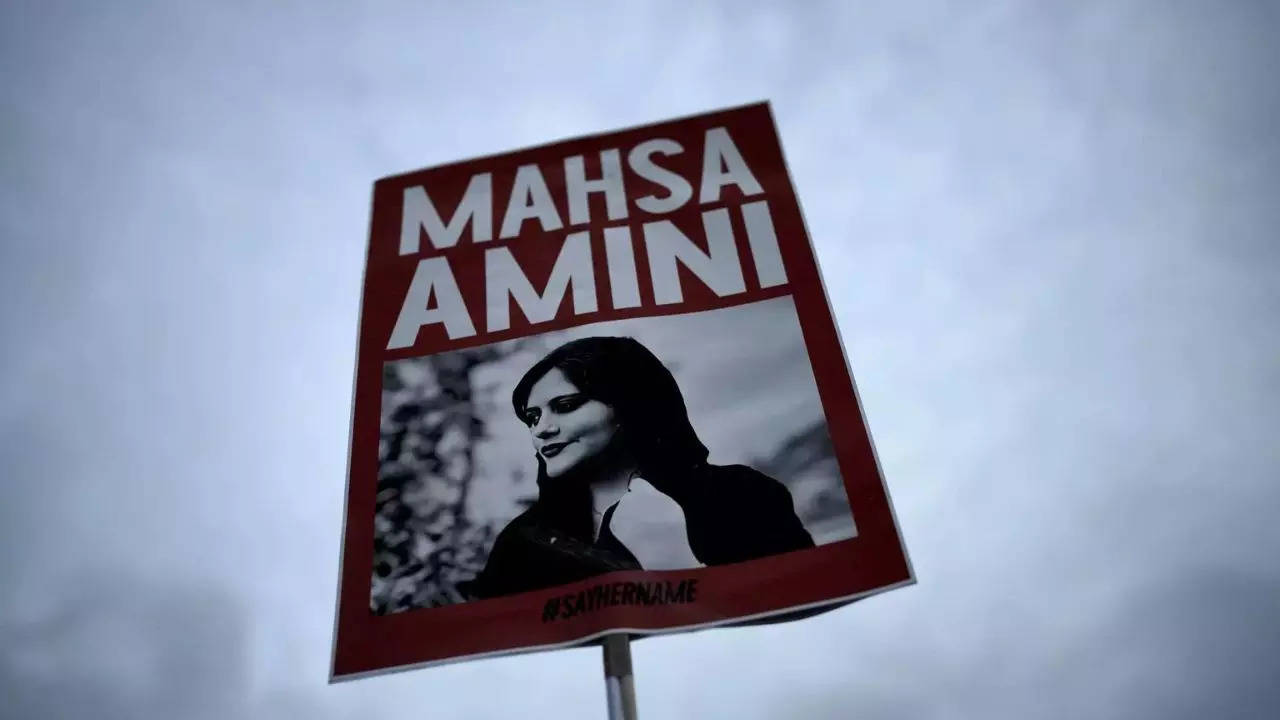 Iran’s Mahsa Amini Awarded EU's Top Human Rights Prize