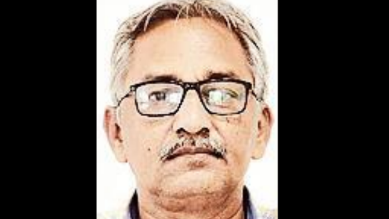 Guj grocer doubles as &lsquo;Pak spy&rsquo;, held for bugging army phones