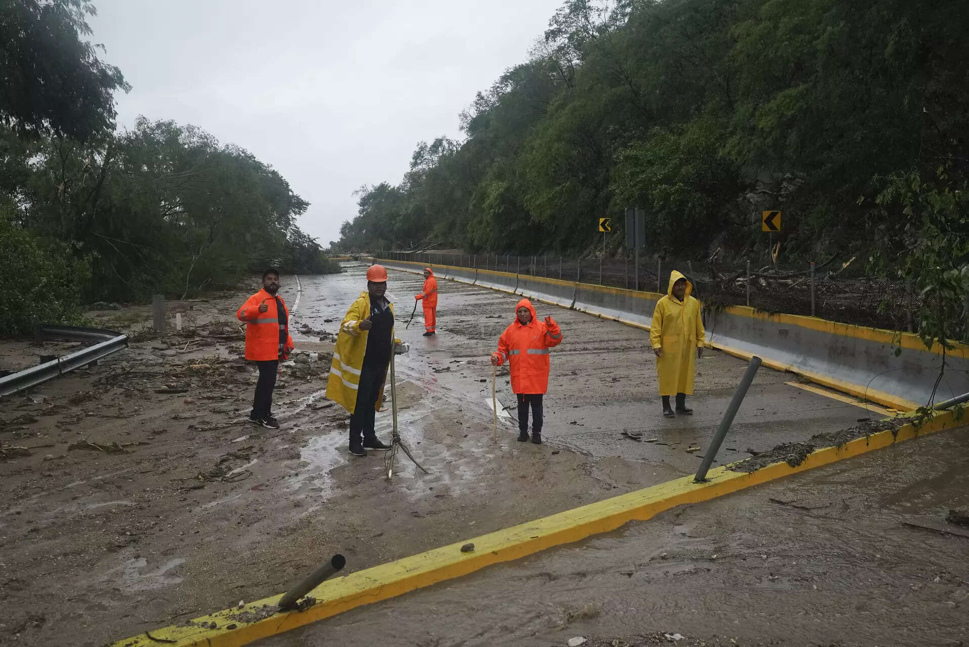 msid 104714909,imgsize 314398 Hurricane Otis unleashes massive flooding in Acapulco, triggers landslides before dissipating