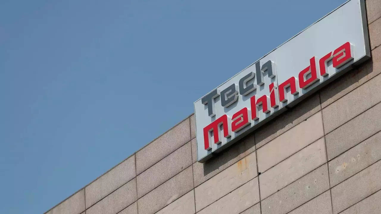 Tech Mahindra shares drop practically 5 % as Q2 revenue declines
