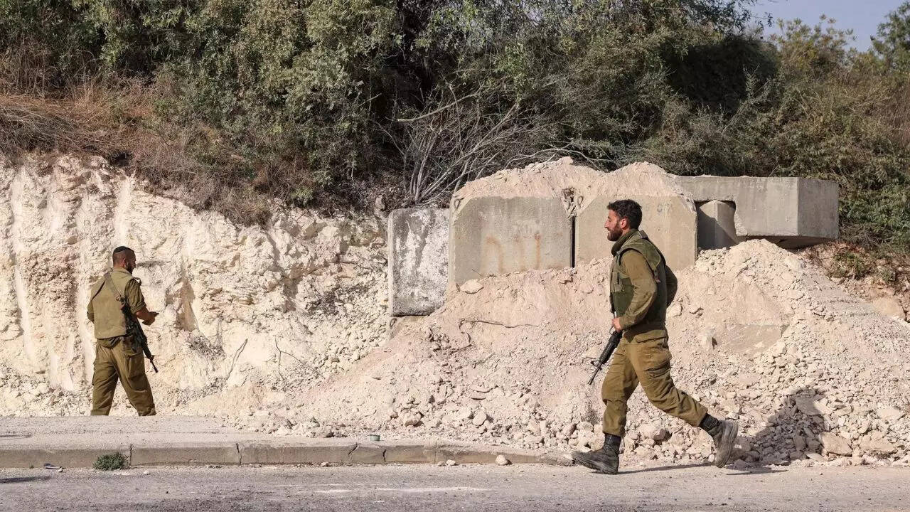 Russia launches anti-spy operation in Ukraine's south, one killed