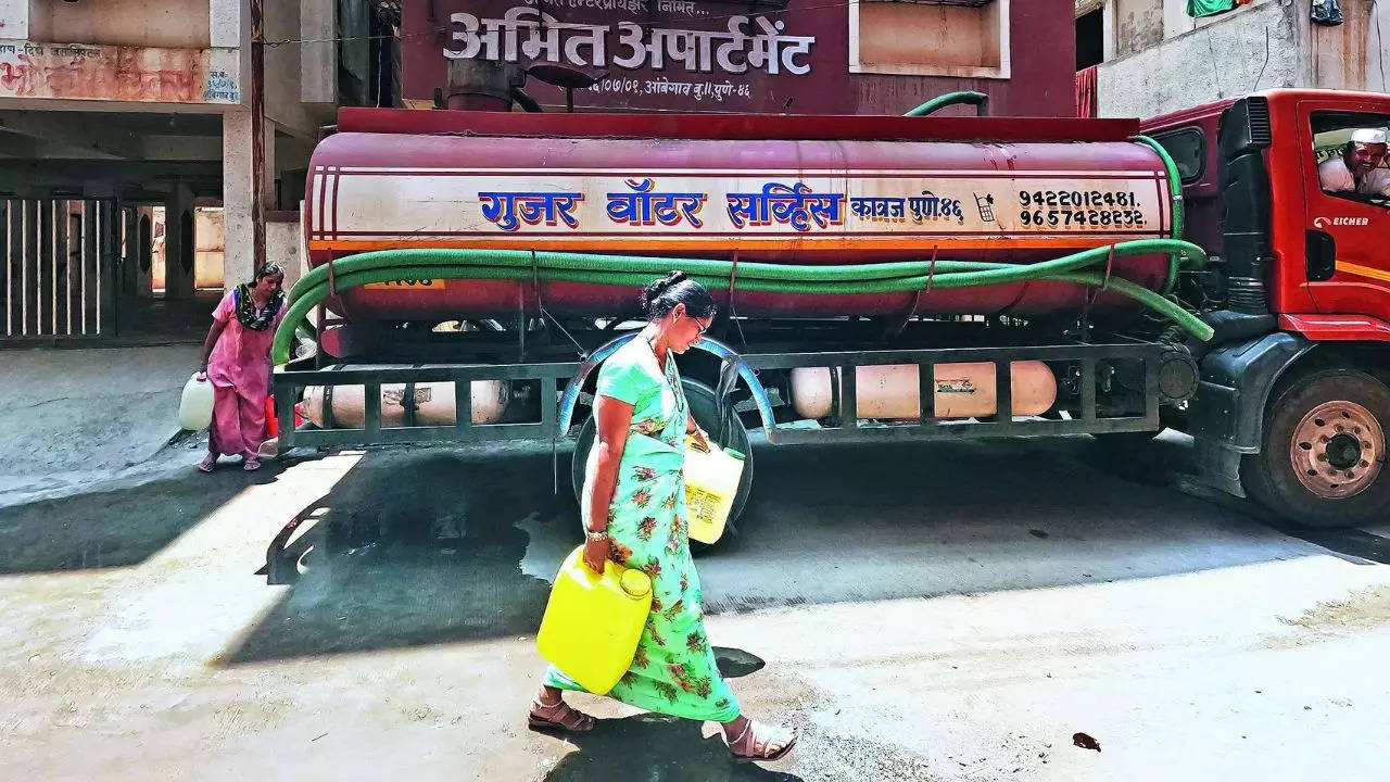 Vimannagar Water Woes Continue, Pmc Promises Action Within A Day | Pune News – Times of India