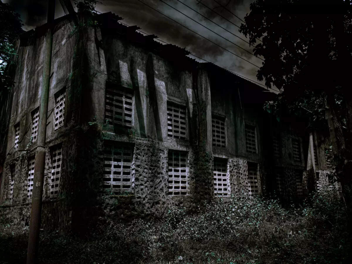 Halloween Season: Indian places that are believed to be spooky!