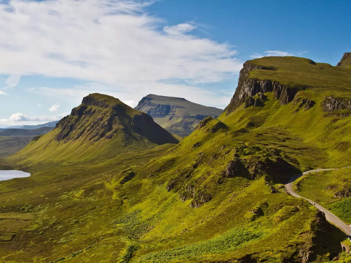 Scotland: Check out the dinosaur footprints on the Isle of Skye!