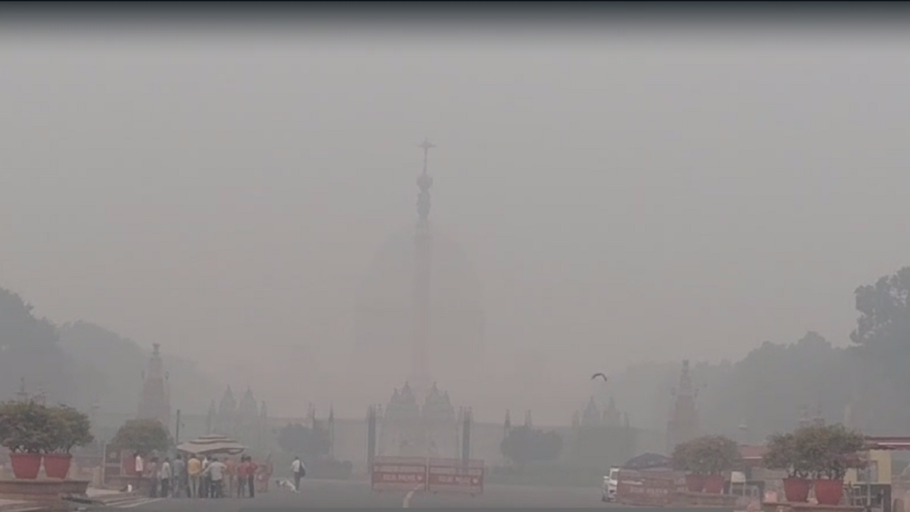 Delhi Air Pollution: Primary schools to remain shut till November 10