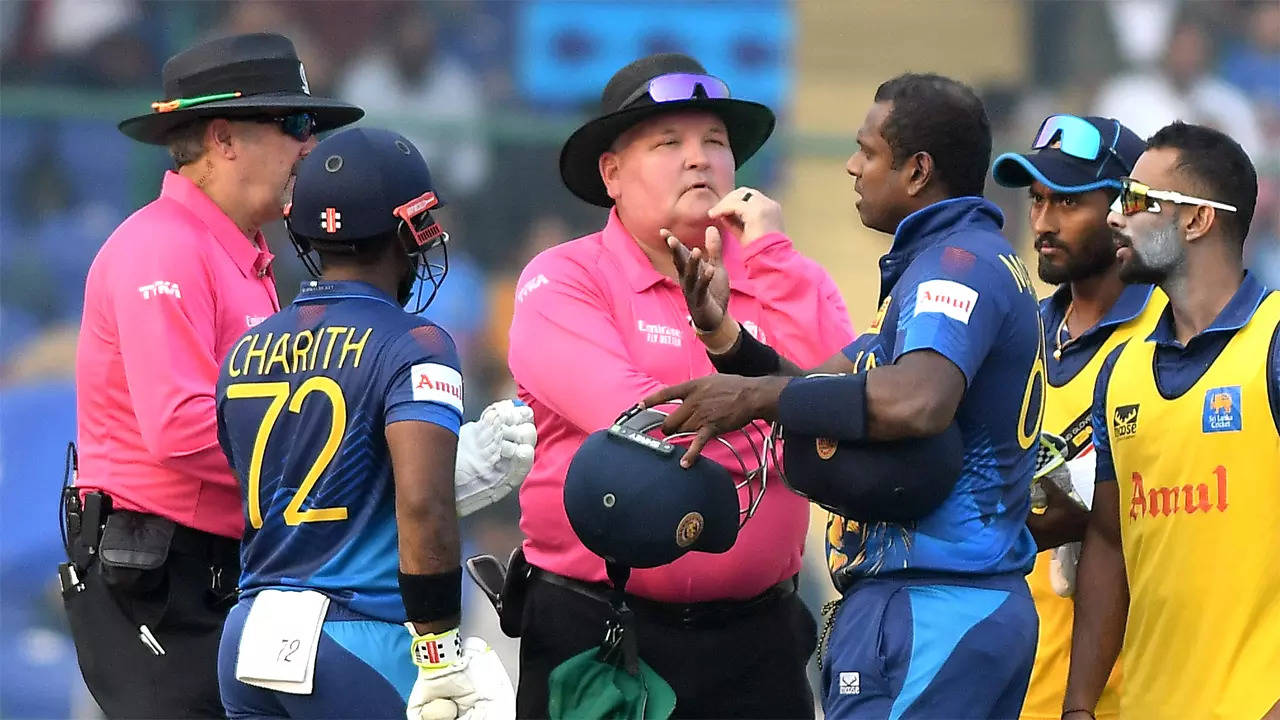 ‘Spirit and the whole lot we are able to speak later’: Sanjay Manjrekar justifies Angelo Mathews’ timed out dismissal | Cricket Information – Instances of India