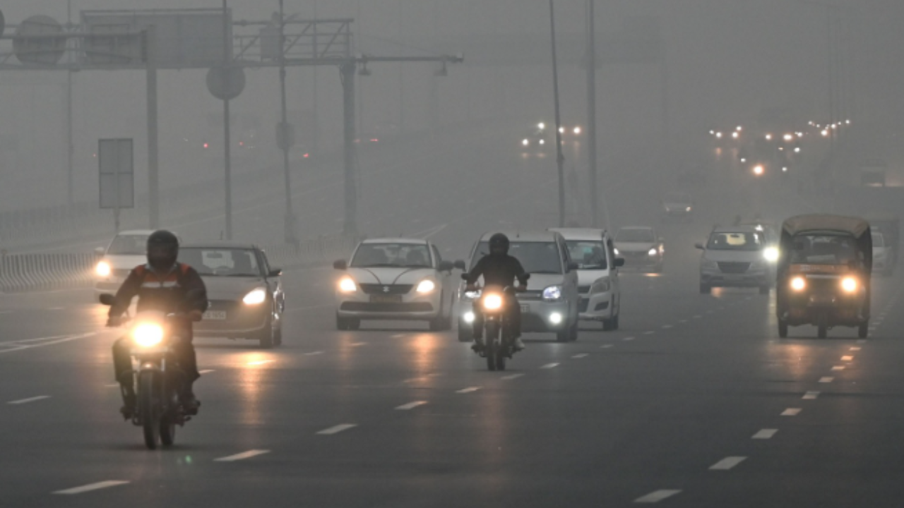 Delhi’s air quality remains severe, no relief expected in the coming days | Delhi News – Times of India