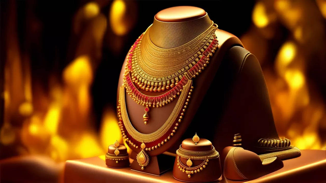 Dhanteras 2023 date, timings particulars: Shopping for gold on Dhanteras? Verify Gold buy muhurat & shopping for choices