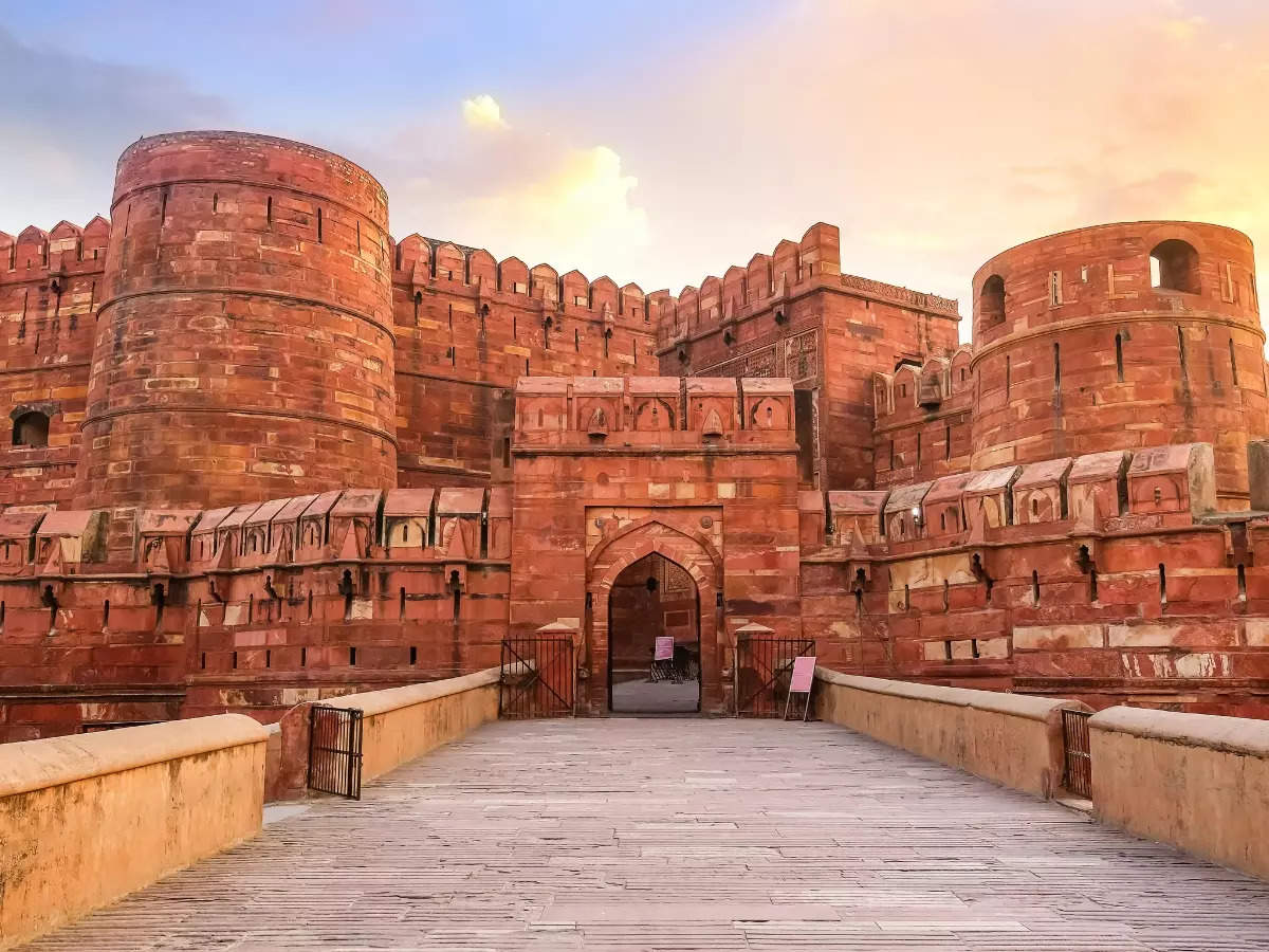 Here’s what we miss when we skip exploring Agra Fort | Times of India ...