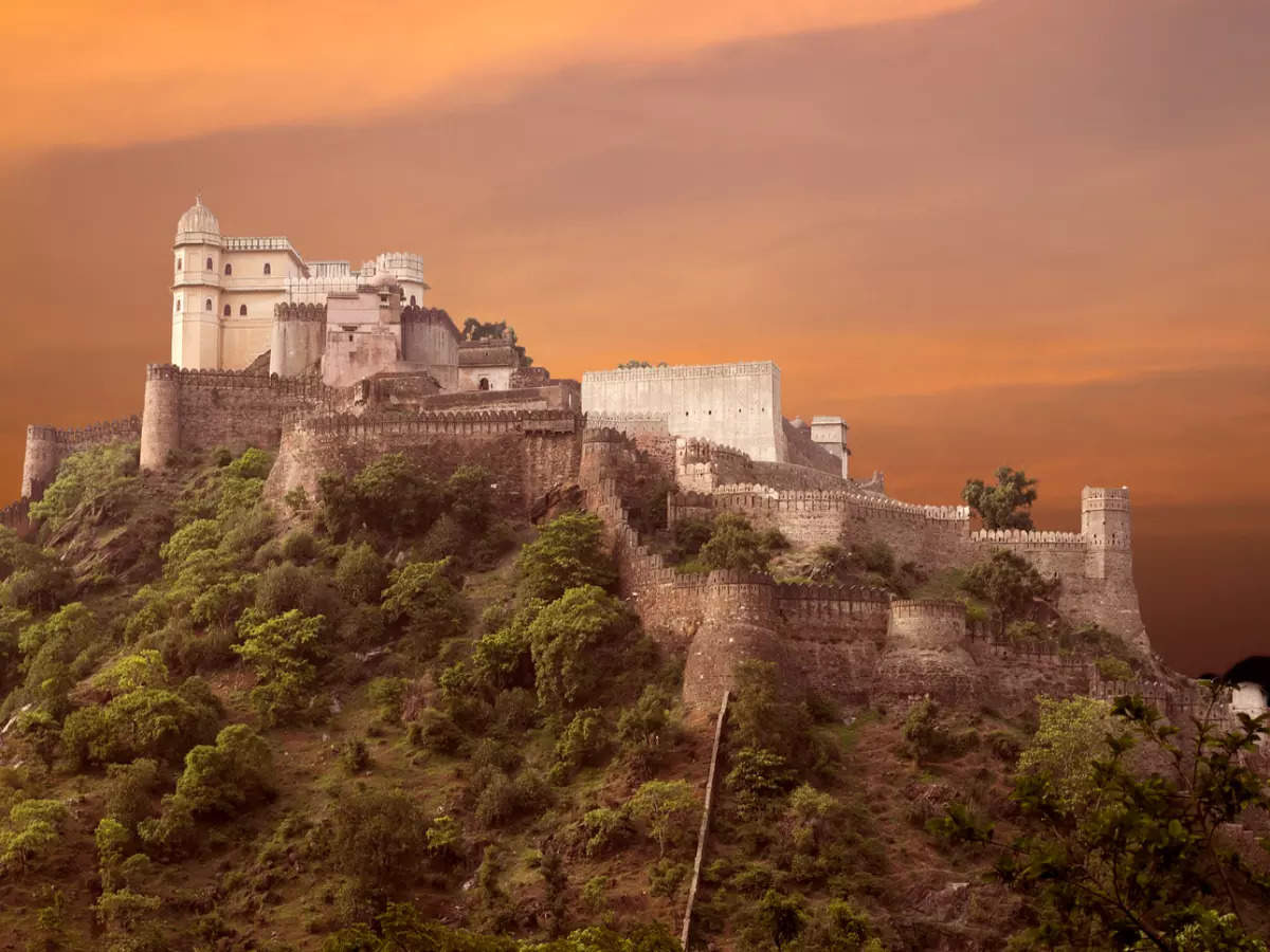 Exploring Kumbhalgarh, home to the Great Wall of India