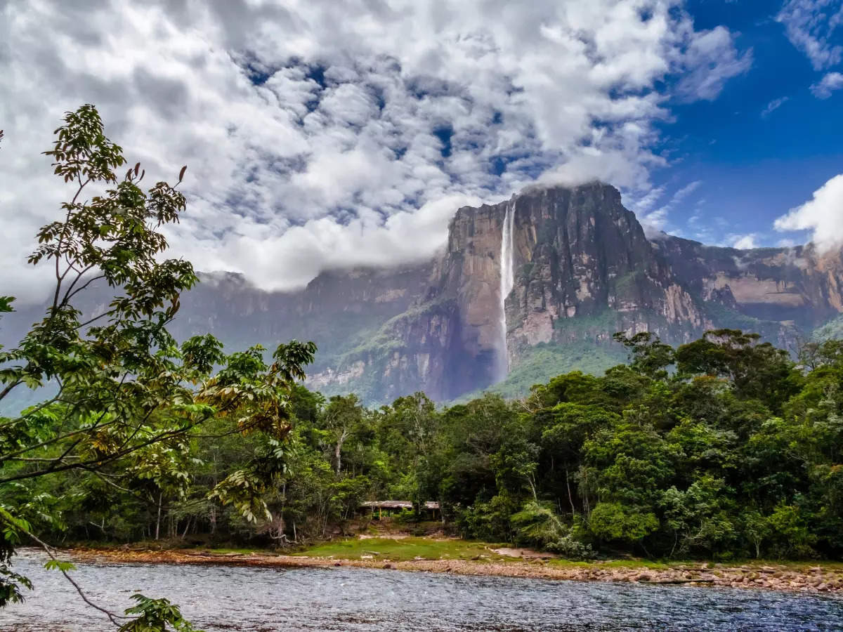 Venezuela's Angel Falls is so tall that you'd have your head swimming!