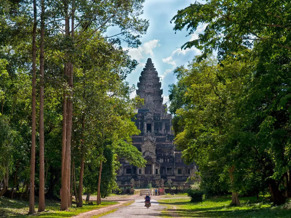 Unseen photos of Angkor Wat, eighth wonder of world!