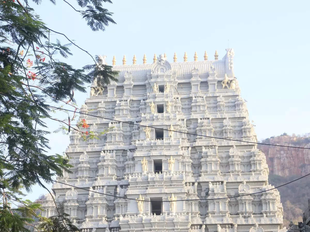 What makes Sri Venkateswara Temple in Tirumala a must-visit in South India?