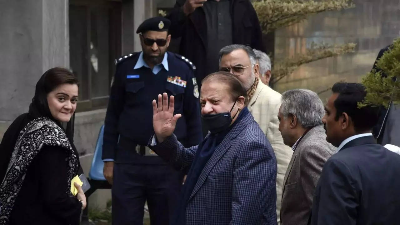 Court acquits Nawaz Sharif in graft case linked to Panama Papers