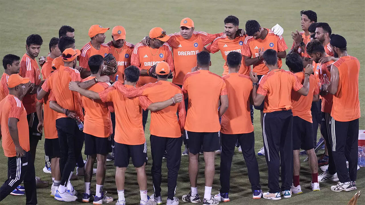 4th T20I: Bowling worries for India against new-look Australia