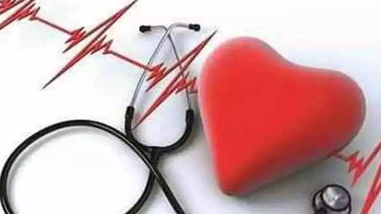 5 heart attacks in 16 months; mystery blockages ail woman