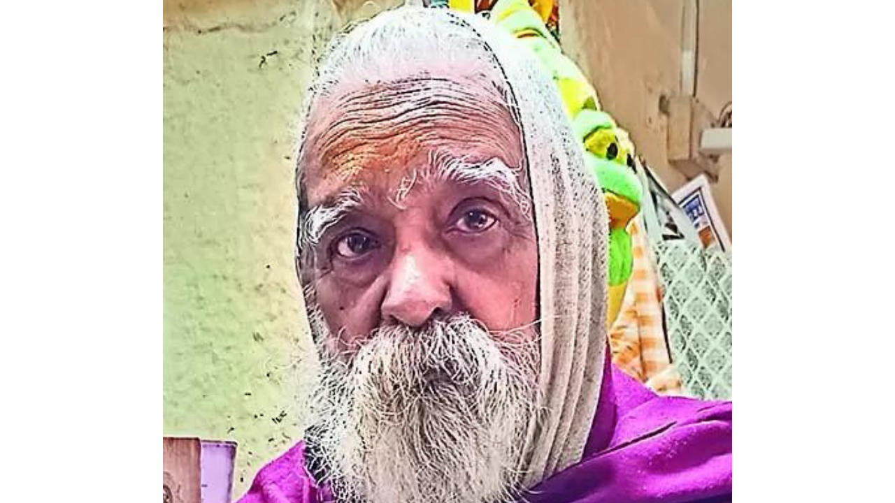 High priest for Ayodhya rituals has Shivaji link